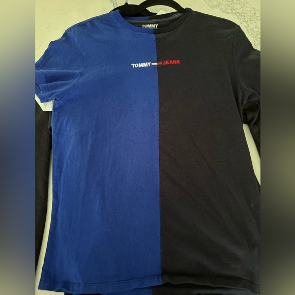 Tommy Hilfiger Tee - Picture 1 of 1